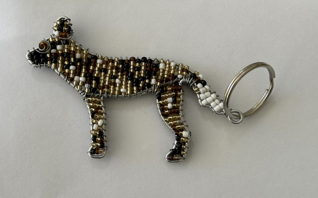 beaded-wild-dog-keyring
